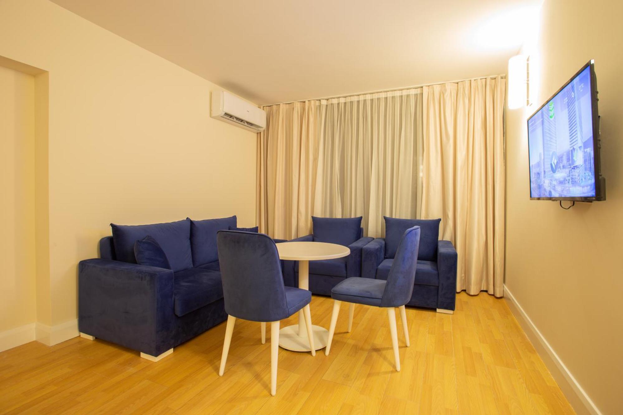 Batumi Concept Hotel Экстерьер фото